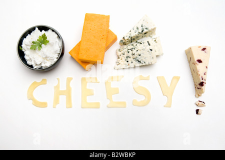 Das Wort kitschig aus Käse gemacht Stockfoto