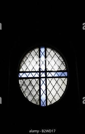 Beflecken Sie Glasfenster in der Kirche Stockfoto