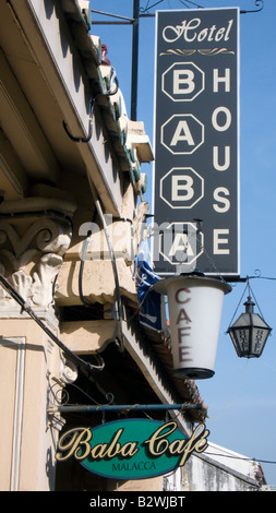 Periode Zeichen außerhalb der Baba Haus historische Boutique Hotel Altstadt Malacca Malaysia Stockfoto