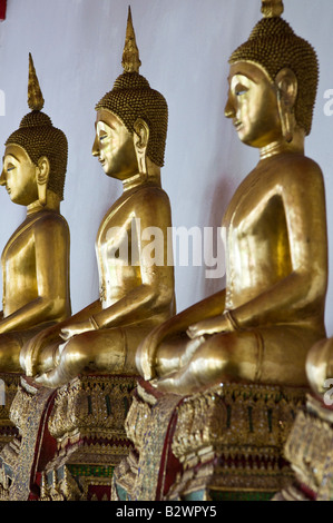 Buddhastatuen im Wat Mahatat, Bangkok, Thailand Stockfoto