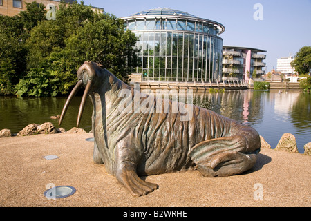 Die Walrus-Statue in Mowbray Gärten, Sunderland. Stockfoto