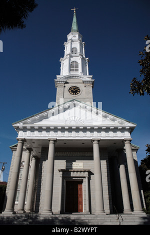 FASSADE DER INDEPENDENT PRESBYTERIAN CHURCH IN DIE INNENSTADT VON SAVANNAH, GEORGIA, VEREINIGTE STAATEN VON AMERIKA Stockfoto