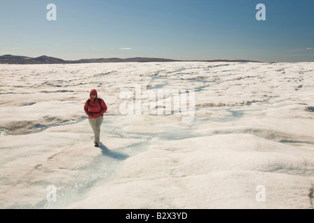 Schmelzwasser auf die Eisdecke auf Grönland in der Nähe von Camp Victor nördlich von Ilulissat Stockfoto