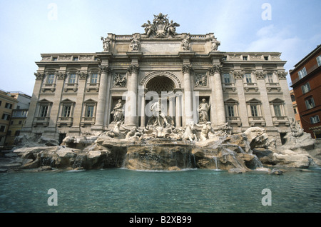 Der Trevi-Brunnen in Rom Italien Stockfoto