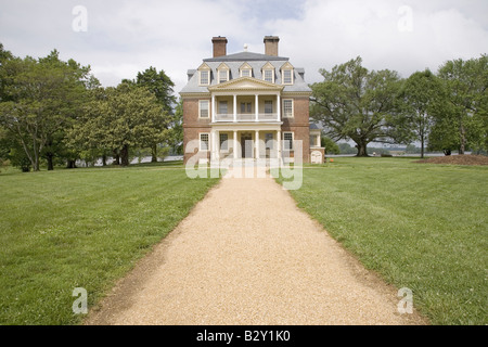 Weg zum Shirley Plantage Great House am James River, VA die erste Plantage im Jahre 1613 gegründet Stockfoto