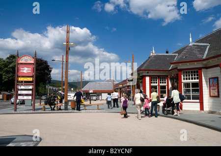 Aviemore Stadtzentrum und Bahnhof, Aviemore, Schottland Stockfoto