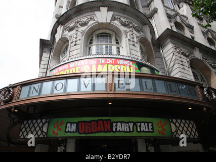 Detail der Novello Theatre im Londoner West End Stockfoto