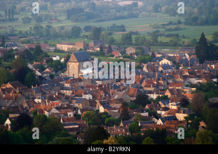 Blick auf Saint-Satur-Dorf. Sancerre Dorf, Loire, Frankreich Stockfoto