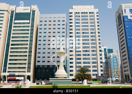 Skulptur in Stadt, Scheich Rashid Street, Abu Dhabi, Vereinigte Arabische Emirate Stockfoto