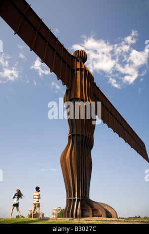 Der Engel des Nordens. Die Skulptur ist von Anthony Gormley und befindet sich in Gateshead, England. Stockfoto