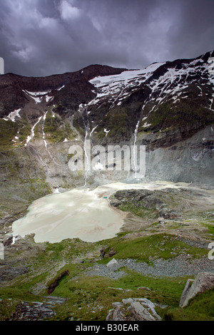 Nationalpark Hohe Tauern: Franz-Josefs-Höhe Sicht: Gletschersee Stockfoto
