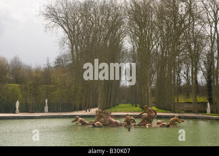 Brunnen von Neptun in Gärten von Versailles bei Paris Frankreich Europa EU Stockfoto