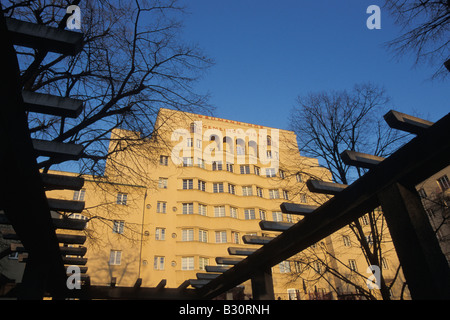 Gemeinschaft subventioniert Mietskasernen Reumannhof Stockfoto