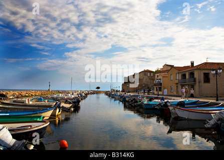 Ruhigen Abend am Fischerhafen, Meze, Languedoc-Roussillon, Francer Stockfoto