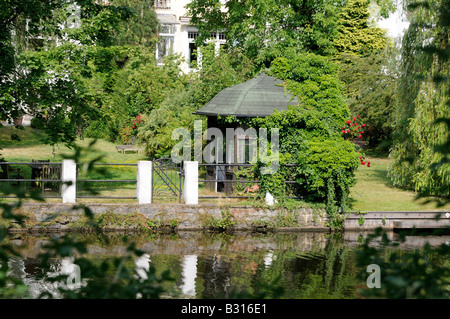 Ufergrundstück ein der Alster in Hamburg Deutschland Waterside Hotel an der Alster in Hamburg Deutschland Stockfoto