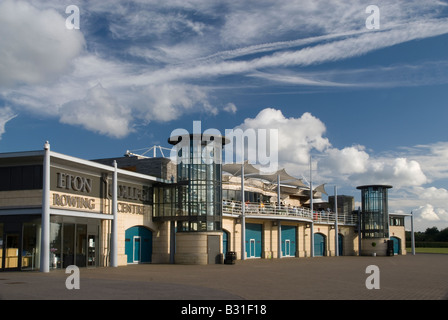 Das Bootshaus am Eton College Dorney Lake Rudern Zentrum Stockfoto