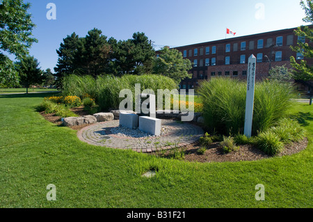 Denkmal, stellte die Hiroshima Bürger Freiwilligen als ein Emblem der Freundschaft zwischen den Städten Hiroshima und St. Catharines Stockfoto