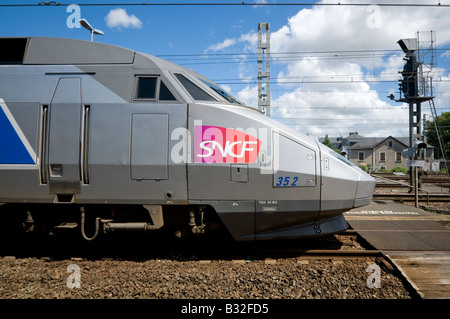 TGV im Bahnhof Chatellerault, Vienne, Frankreich. Stockfoto