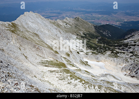 Koteshki Reichweite und tiefe Tal der Tsarna Mogila in World Heritage Site Nationalpark Pirin Bulgarien Stockfoto