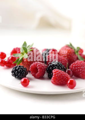 Sommer Beeren Früchte redaktionelle Essen Stockfoto