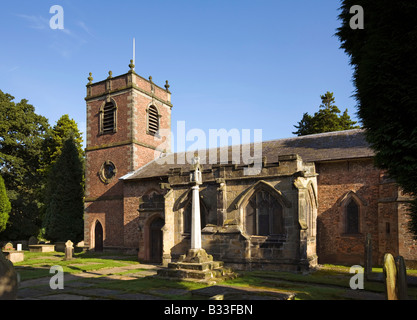 UK Cheshire Knutsford Peover Vorgesetzter St Lawrences Kirche im Gelände der Peover Hall Stockfoto