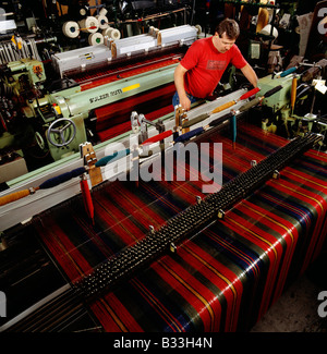 Automatisierte Webmaschine, Woolrich Mills, Woolrich, Pennsylvania, USA Stockfoto