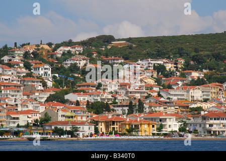 ISTANBUL, TÜRKEI. Ein Blick auf Burgazada, einer der die Prinzeninseln im Marmarameer. 2008. Stockfoto