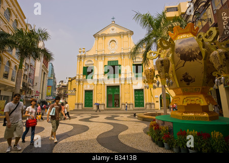 MACAU CHINA - Kirche stammt aus dem frühen 17. Jahrhundert St. Dominic und Architektur spiegelt portugiesischen kolonialen Einfluss. Stockfoto