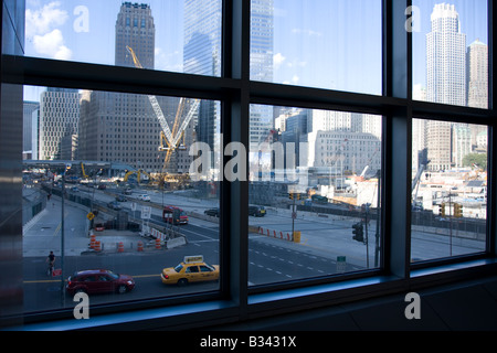 Ein Blick von der Promenade zwischen dem WTC und das World Financial Center am Ground Zero. Stockfoto