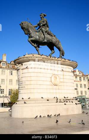 Reiterstandbild am Praca da Figueira in Lissabon, Portugal Stockfoto