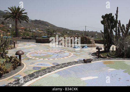 Die Plaza De La Glorieta in Las Manchas entworfen durch lokale Künstler Luis Morera, La Palma, Kanarische Inseln Stockfoto