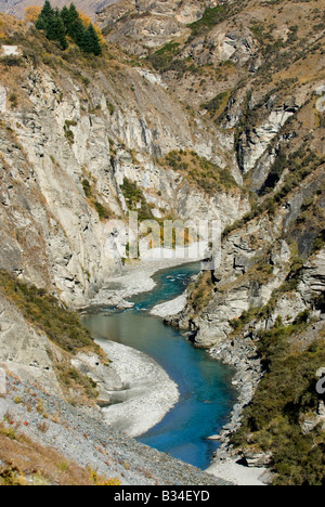 Die Shotover River schlängelt sich durch Skippers Canyon, Central Otago Stockfoto