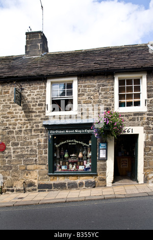 "Die älteste Konditorei in England" in Pateley Bridge, North Yorkshire, Großbritannien Stockfoto