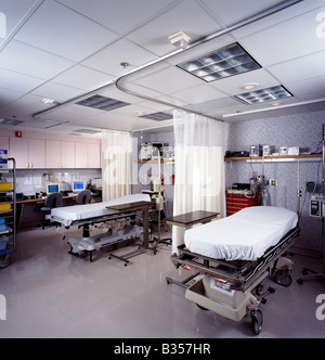 Patient hält Zimmer in einem Krankenhaus Stockfoto