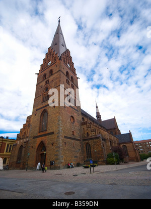 Die Sankt-Petri-Kirche in Malmö, Schweden, wurde im Baltic-gotische Stil um das Jahr 1300 erbaut. Stockfoto