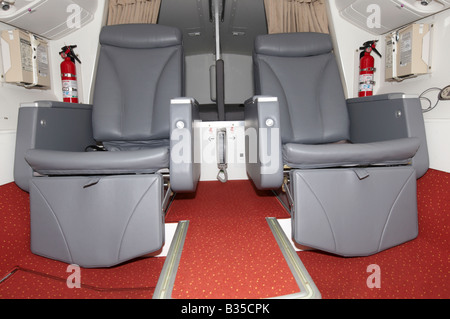 Cabin Crew-Ruhebereich auf Oberdeck der Air India Boeing 777-300ER Farnborough Airshow 2008 Stockfoto