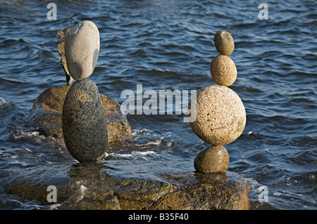 Ausgewogene Felsen in der Nähe von English Bay Beach, Vancouver, Britisch-Kolumbien, Kanada Stockfoto