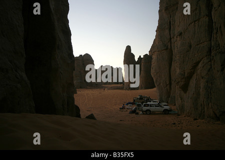 Camp in El Ghessour Tassili Ahaggar Sahara Wüste Algerien Stockfoto