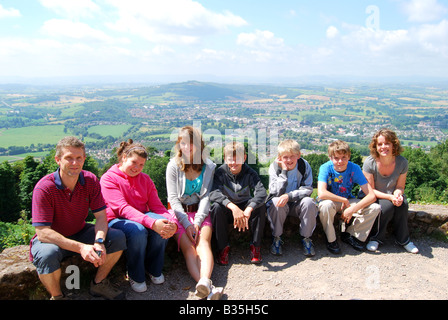 Familie am Kymin, Aussichtspunkt, Monmouth, Monmouthshire, Wales, Vereinigtes Königreich Stockfoto