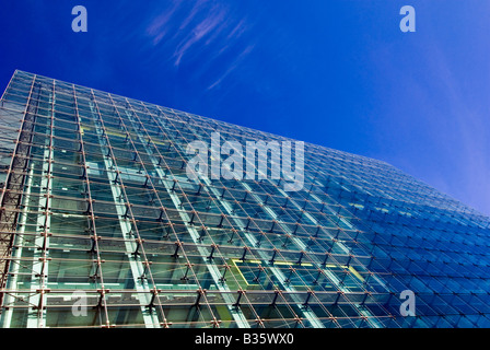 Glasfront des zivilen Justizzentrum, Manchester, UK Stockfoto