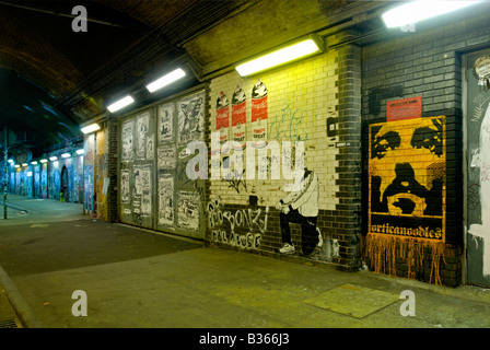 Banksy Kollektiv, Cans Festival "Leake Street" Tunnel, Waterloo Station, England, London, Graffiti an der Tunnelwand Stockfoto