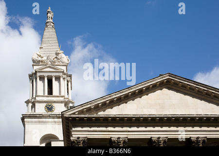 St.-Georgs Kirche, Bloomsbury, London, England Stockfoto