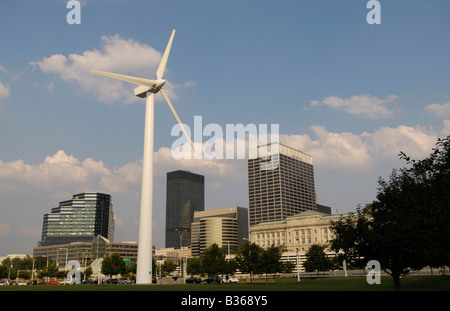 Die Windmühle in der Great Lakes Science Center in der Innenstadt von Cleveland Ohio USA Stockfoto