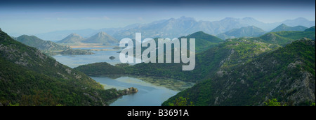 Panoramablick über See Skadar Nationalpark in Richtung Albanien in Montenegro Stockfoto