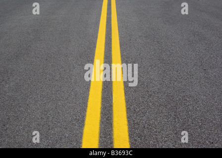 Gelbe Linien Stockfoto