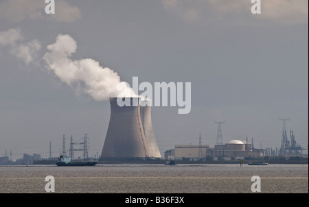 Kernkraftwerk Doel Stockfoto