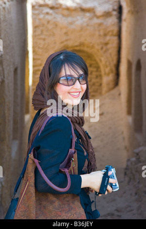 Junge muslimische Frau im Iran Asr Abad Stockfoto