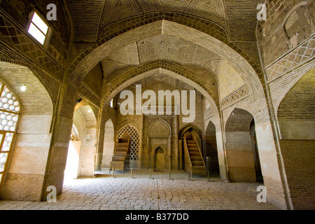 Oljeitu Kammer im Inneren der Jameh Moschee oder Freitagsmoschee in Esfahan Iran Stockfoto