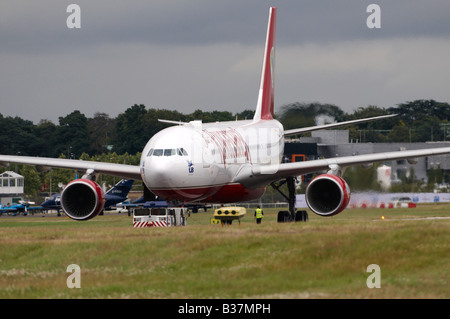 Airbus A330-300 Fly Kingfisher Farnborough Airshow 2008 Stockfoto