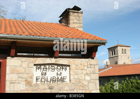 Maison De La Fourme Shop und Fabrik in Zentralfrankreich Sauvain Stockfoto